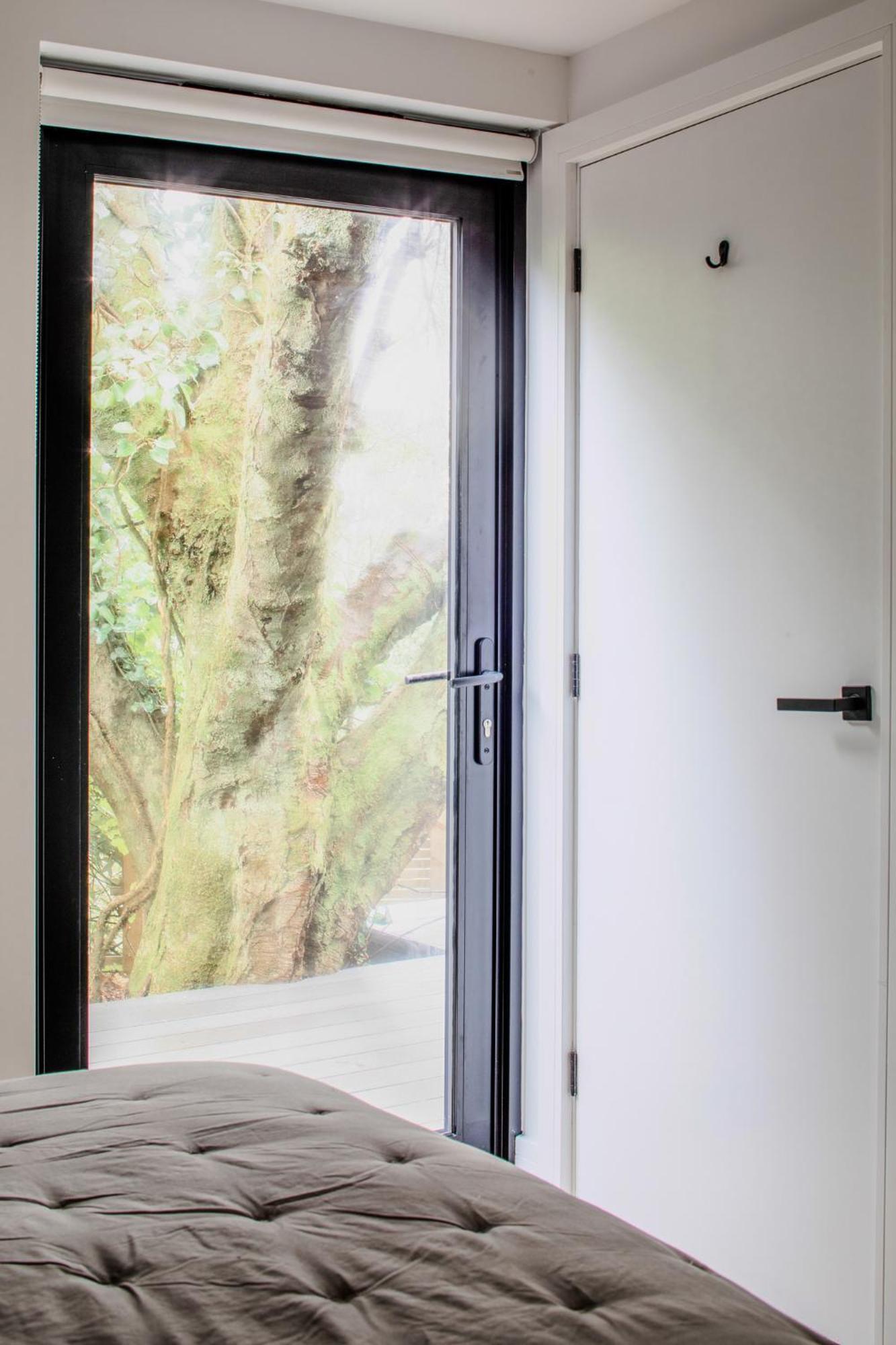 Lowen Tree House Truro Ngoại thất bức ảnh